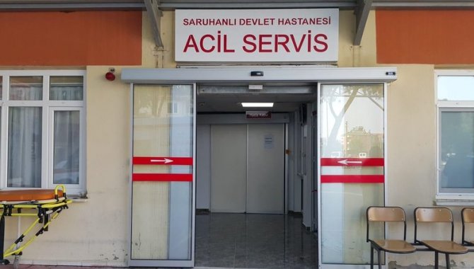 Manisa'da fabrikanın hamur havuzundaki gazdan etkilenen 10 işçi hastaneye kaldırıldı