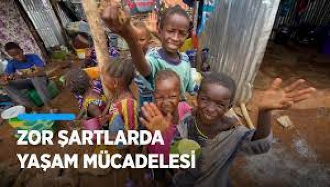 Mali'de kamplara sığınan aileler zor şartlarda yaşam mücadelesi veriyor