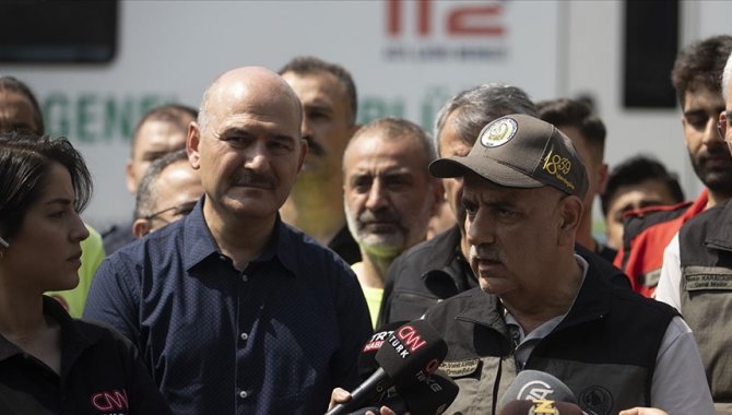 İçişleri Bakanı Soylu, Marmaris'teki yangınla ilgili açıklama yaptı: (1)