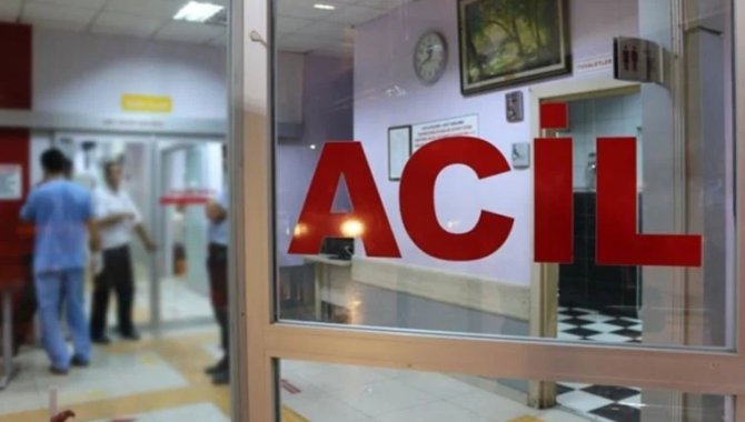 Kocaeli'de evlerindeki yangında dumandan etkilenen anne ve 3 çocuğu hastaneye kaldırıldı