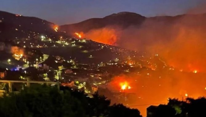 Yunanistan'da orman yangınları devam ediyor
