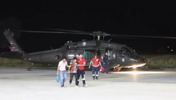 Van'da fenalaşan çocuk polis helikopteriyle hastaneye ulaştırıldı