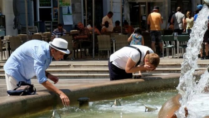 Avrupa günlerdir sıcak hava dalgasıyla mücadele ediyor