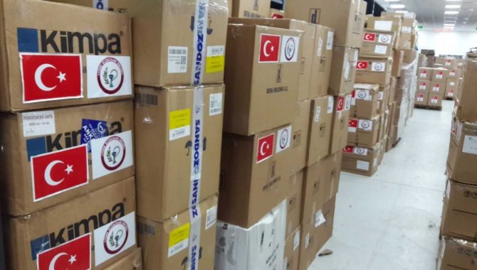 Türkiye Lübnan'a 90 ton tıbbi malzeme ve ilaç hibe etti