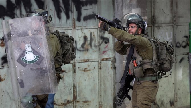 İsrail güçleri işgal altındaki Batı Şeria'da 3 Filistinliyi öldürdü