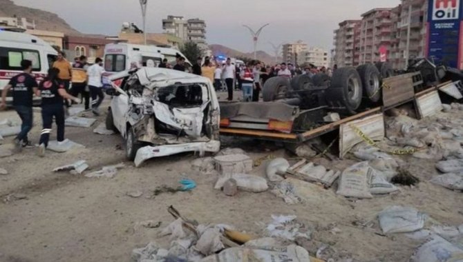 Sağlık Bakanı Koca, Derik'teki kazada ölenlerin sayısının 16'ya yükseldiğini açıkladı