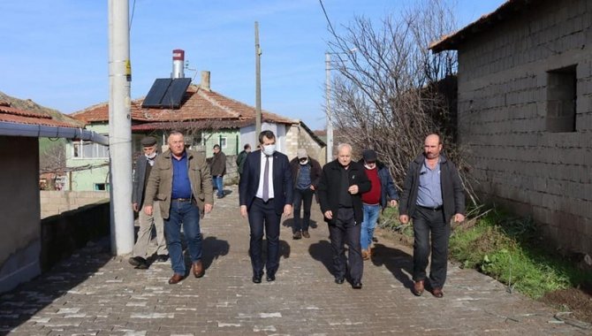 Süloğlu Kaymakamı Kaya köylerde incelemede bulundu