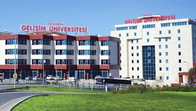 Türkiye’nin en çok tercih edilen ilk 3 vakıf üniversitesinden biri İGÜ oldu