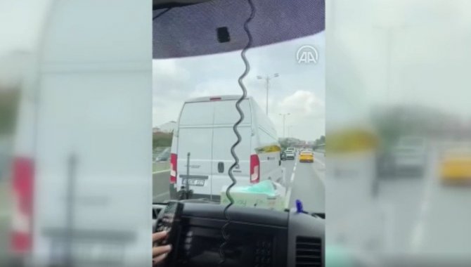 Bayrampaşa'da ambulansa yol vermeyen sürücüye idari para cezası