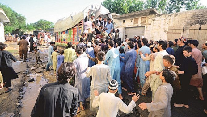 İHH'dan sel felaketinin yaşandığı Pakistan'a yardım