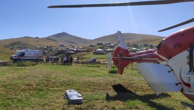 Yaylada hastalanan 82 yaşındaki kadın, helikopter ambulansla hastaneye sevk edildi