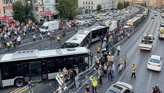 Metrobüs kazazedeleri, zararlarının karşılanmasını İBB'den isteyebilir