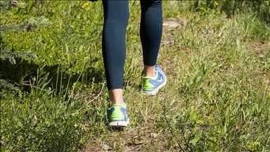 Araştırma: Hızlı yürüyenler adım sayanlara nazaran daha fazla yarar elde ediyor