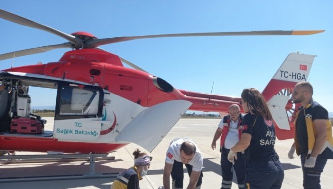 Balıkesir'den İstanbul'a helikopter ambulansla hasta sevki