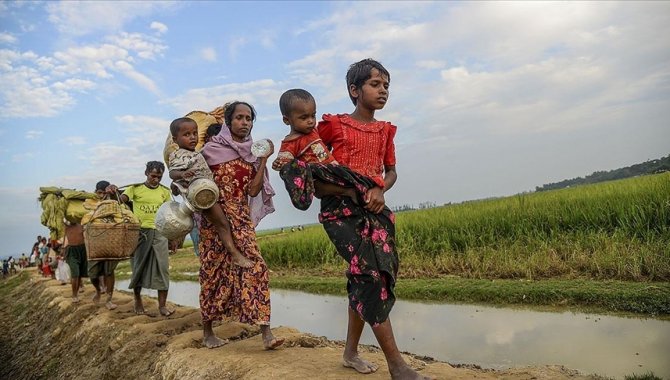 Japonya'dan, Bangladeş'teki Arakanlı Müslümanlara 3,5 milyon dolar insani yardım