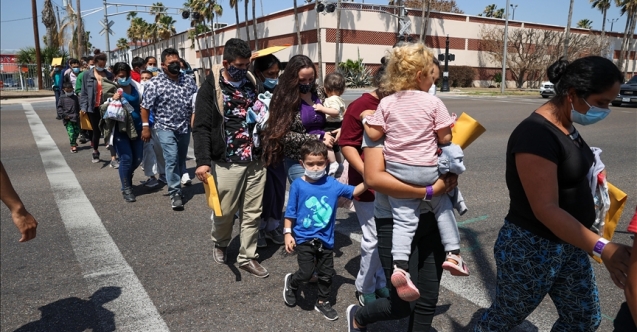 New York'ta yasadışı göçmenler için İnsani Acil Müdahale ve Yardım Merkezleri açılacak