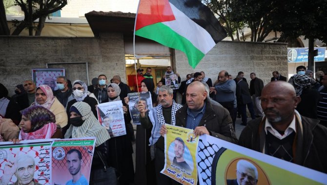 Filistinliler, İsrail'den kanser hastası Ebu Hamid'i serbest bırakmasını istiyor