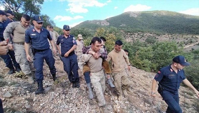 Tokat'ta bulunduktan sonra Mehmetçiğin sırtında taşıdığı yaşlı adam hastanede öldü