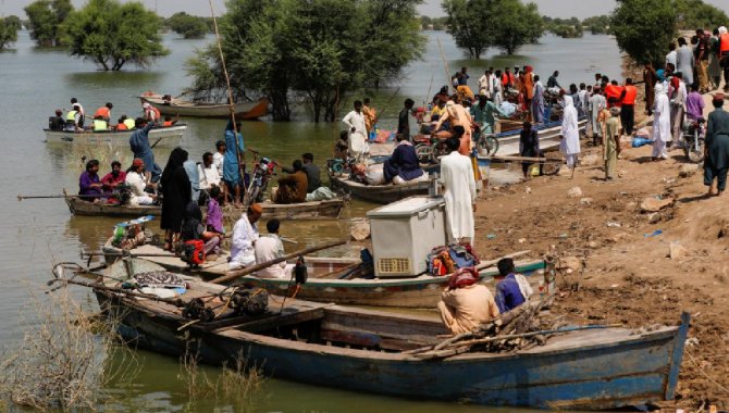 Pakistan'da 5,7 milyon selzede gıda krizi riskiyle karşı karşıya