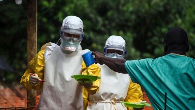 Uganda'da Ebola nedeniyle 65 sağlık çalışanı karantinaya alındı