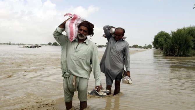 BM ve Pakistan, selzedeler için istenen acil fonu 816 milyon dolara revize etti
