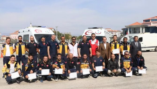 Burdur'da ambulans sürücülerine verilen ileri sürüş eğitimiyle kazalarda azalma oldu