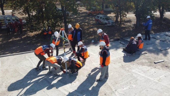 Kırklareli'nde AFAD gönüllülerine eğitim verildi