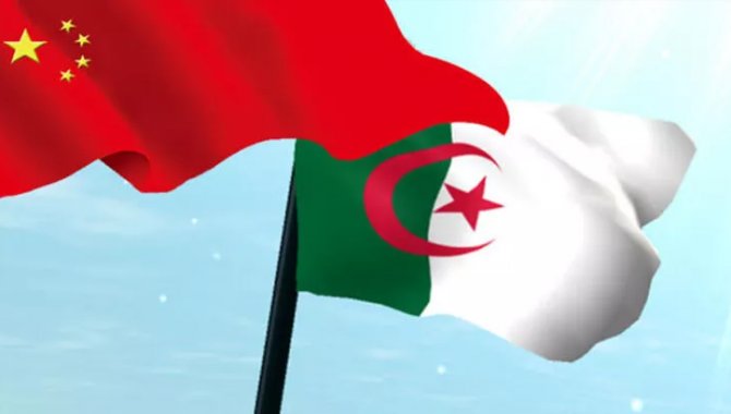 Cezayir ve Çin 2026'ya kadar uzanan stratejik iş birliği planı imzaladı