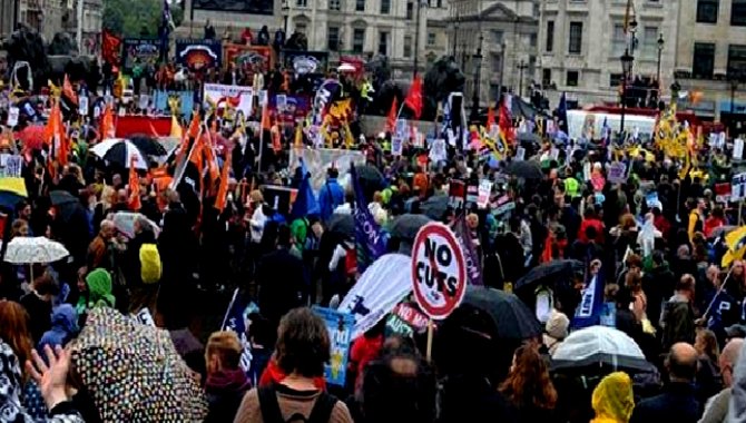 İngiltere'de 70 bin üniversite çalışanı greve gidecek