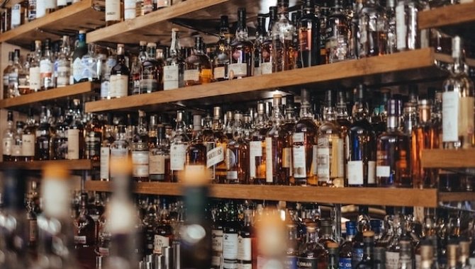 Belçika’da gençlere yönelik alkol reklamı yasaklanacak
