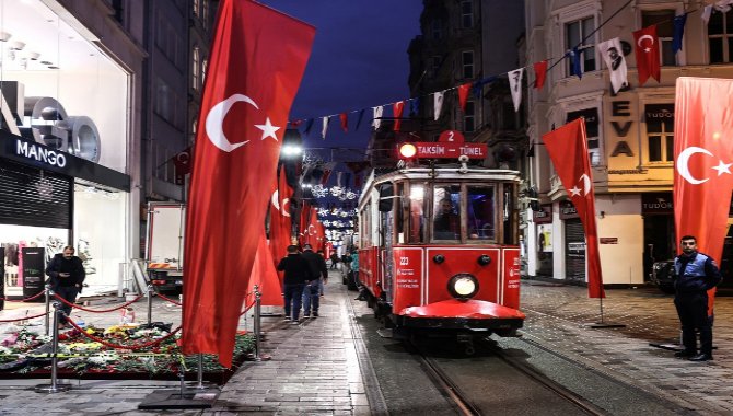 DERLEME - Beyoğlu'ndaki terör saldırısına ilişkin gün boyunca yaşanan gelişmeleri derleyerek yayımlıyoruz