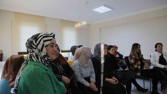 Kardeşler Arası İletişimi Güçlendirmenin Yollarını Öğrendiler