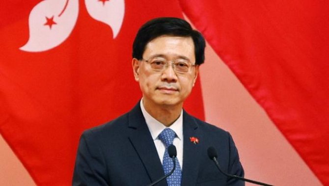 Hong Kong Baş Yöneticisi Lee'nin APEC Zirvesi dönüşünde Kovid-19 testi pozitif çıktı