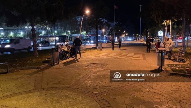 Düzce'deki deprem çevre illerde de hissedildi