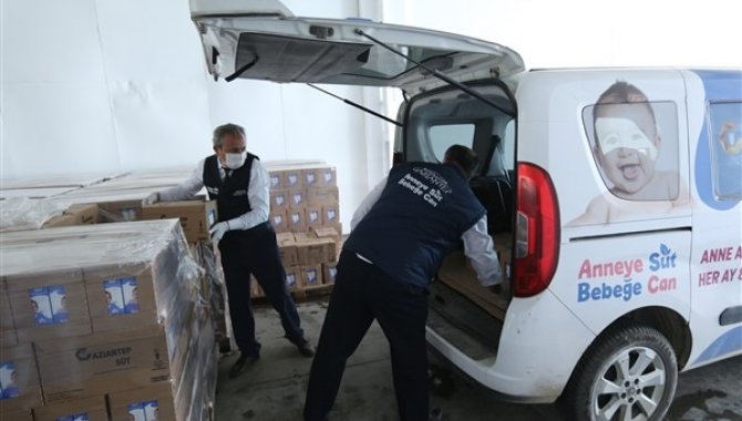 Gaziantep'te "Anneye Süt Bebeğe Can Projesi" kapsamında 4 milyon litre süt dağıtıldı