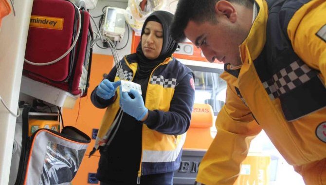 Bursa'da 112 ekipleri acil vakalara kısa sürede ulaşıyor