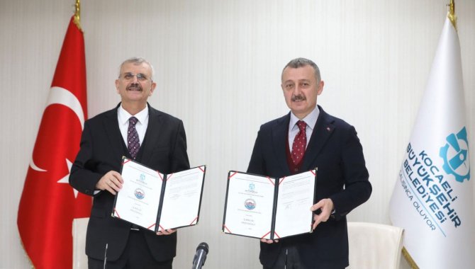 Kocaeli Büyükşehir Belediyesi ile SBÜ arasında iş birliği yapıldı