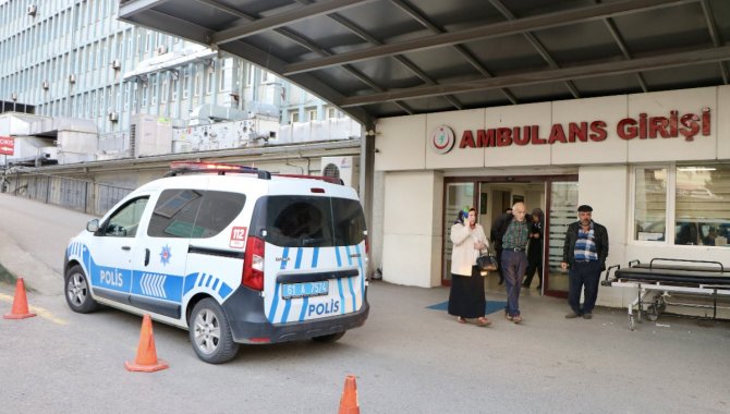 Trabzon'da doktoru darbettikleri öne sürülen 2 kişi gözaltına alındı