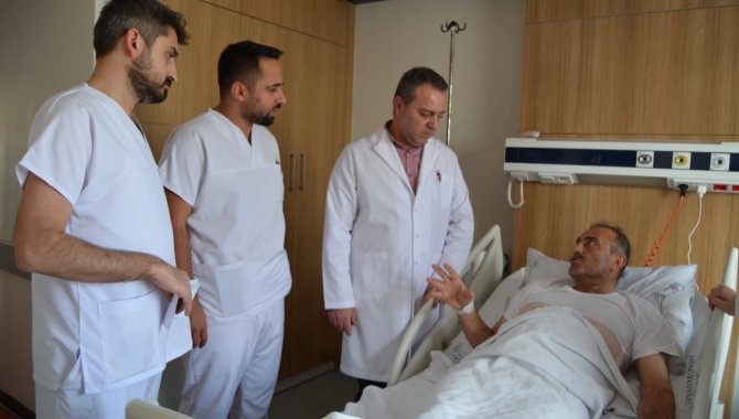 Trabzon'da prostat kanseri tanısı alan hasta kapalı yöntemle ameliyat edildi