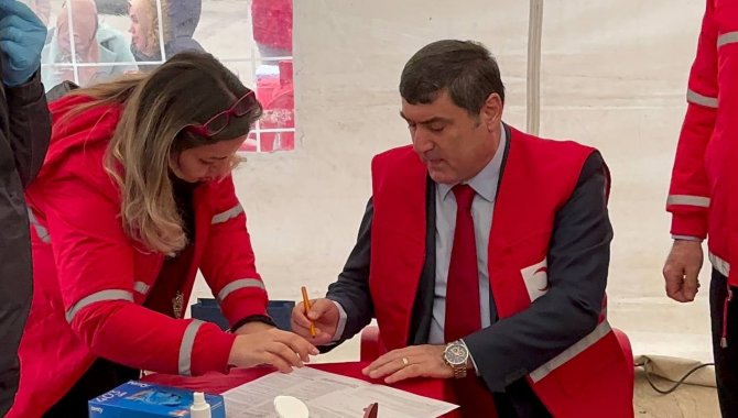 Sultanbeyli’de Günlük Kan Bağışı Rekoru