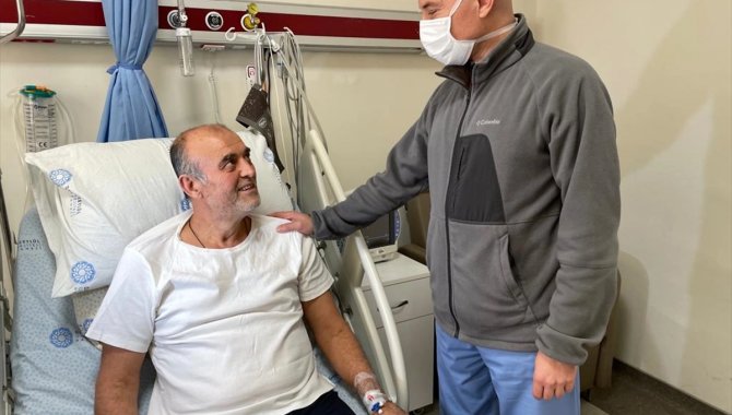 Elazığ'da kalbi duran hasta, uçak ambulansla getirildiği İzmir'de sağlığına kavuştu