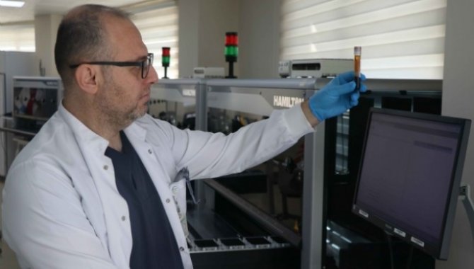 Kök hücre bağışçısı 940 bin kişi genetik ikizini arıyor