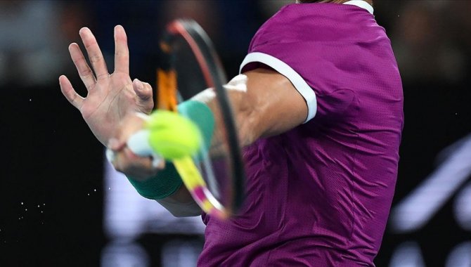 Avustralya Açık'ta koronavirüse yakalanan tenisçiler, korta çıkabilecek