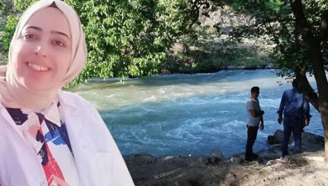 Müküs Çayı'da hayatını kaybeden hemşirenin ailesi için yardım kampanyası