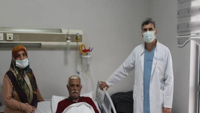 Sakarya'daki böbrek hastası, Bursa'da beyin ölümü gerçekleşen kişiden nakledilen böbrekle sağlığına kavuştu