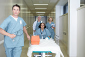 Acil hastaları kabul etmeyen hastanelere işlem yapılacak