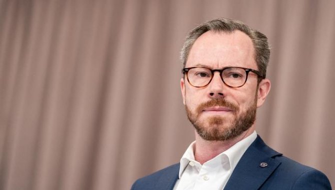 Danimarka Savunma Bakanı sağlık sorunları nedeniyle izne ayrıldı
