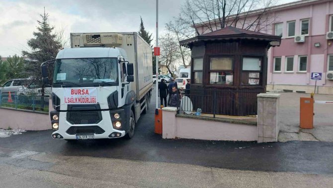 Bursa’dan Deprem Bölgesine Tıbbi Malzeme Desteği