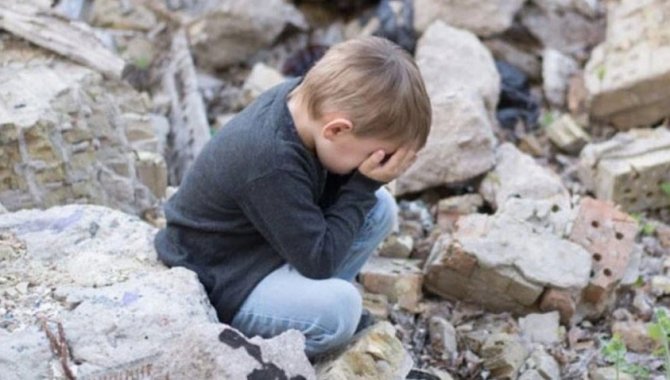 Uzmanından Sakin Kalma Uyarısı: ”Deprem Döneminde Çocuklarınızı Sakin, Şefkatli Ve Kabul Edici Bir Tarzda Dinleyin”