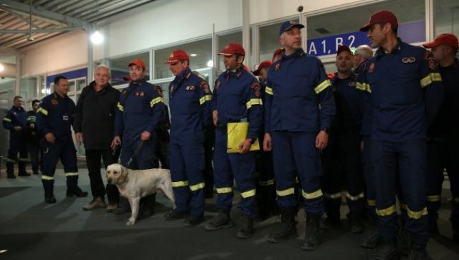 Ελληνική ομάδα που συμμετείχε στις προσπάθειες έρευνας και διάσωσης στην Τουρκία επέστρεψε στην Αθήνα